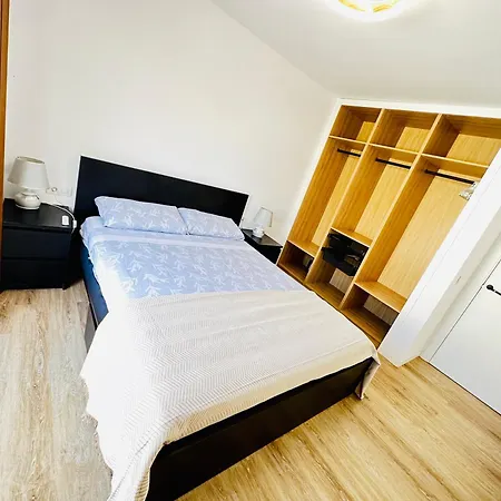Windsor Park Spacious In Daire Costa Adeje